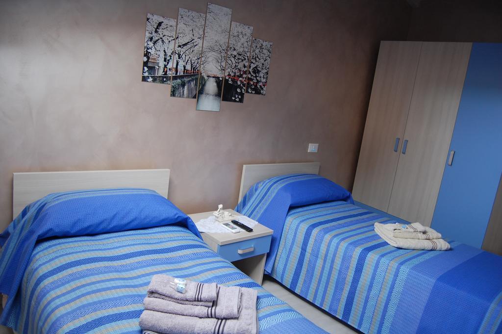 Emily House Hotel Montecerboli Bagian luar foto