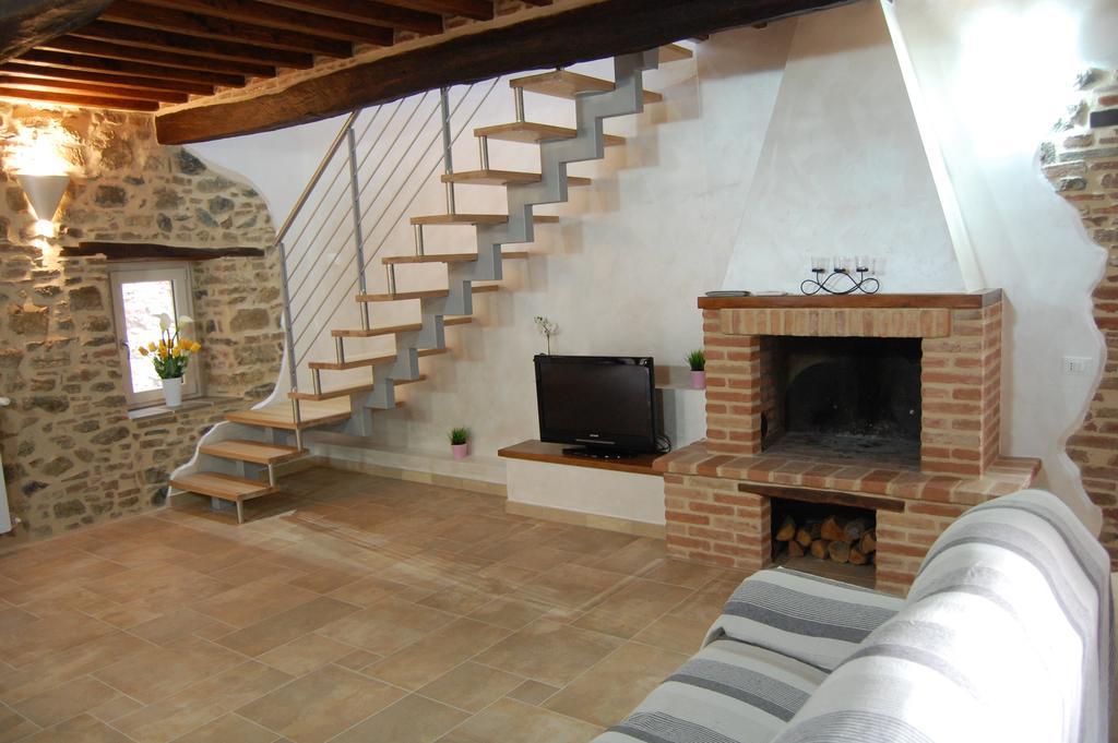 Emily House Hotel Montecerboli Bagian luar foto