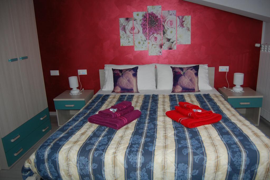 Emily House Hotel Montecerboli Bagian luar foto