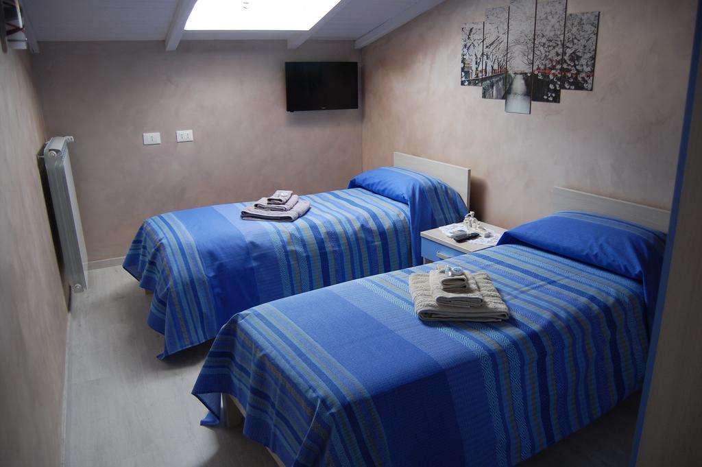 Emily House Hotel Montecerboli Bagian luar foto