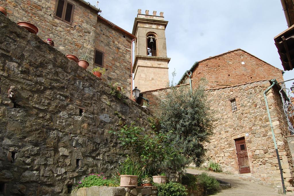 Emily House Hotel Montecerboli Bagian luar foto