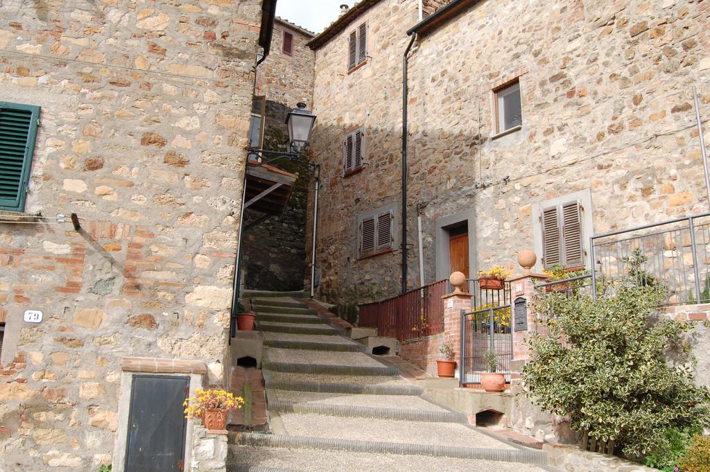 Emily House Hotel Montecerboli Bagian luar foto